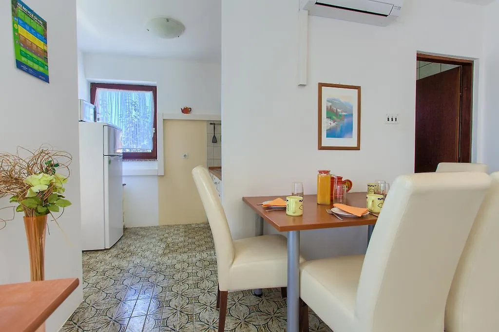 Apartments Vlatko Krk Town